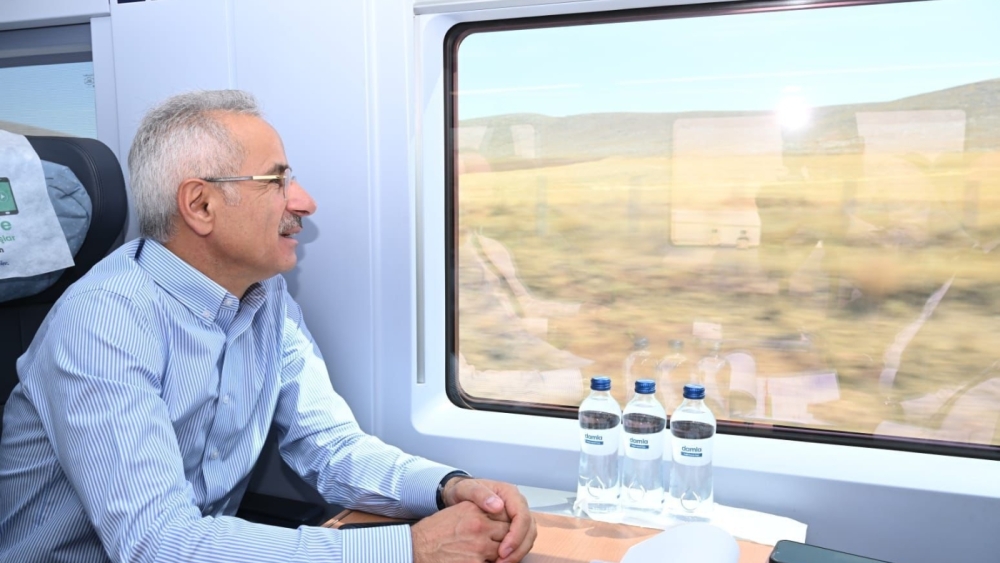 KARAMAN-KONYA-ANKARA VE İSTANBUL YHT HATTINDA REKOR “2 YILDA 2 MİLYON 423 BİN 868 YOLCU”